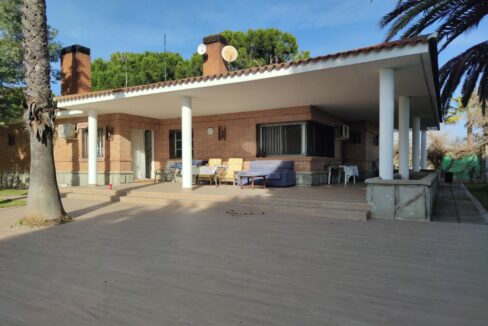 Chalet en Carretera de Guadalupe - Inmobiliario InTresSol