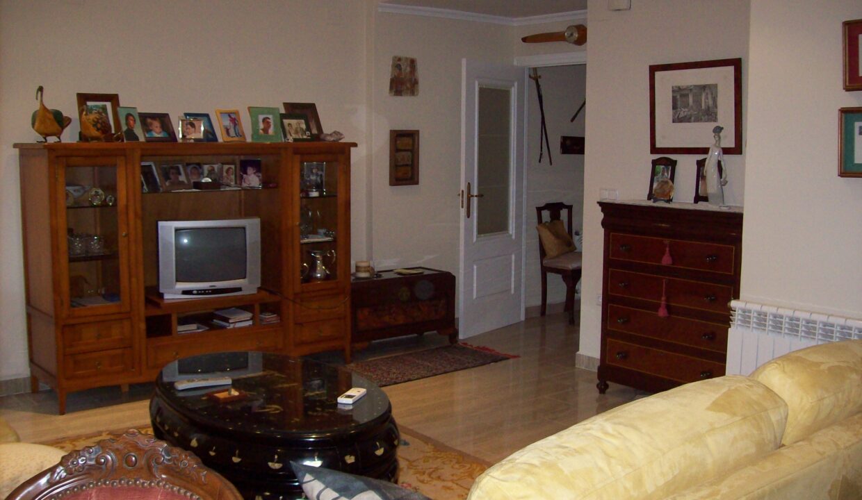 4 SALÓN PV003