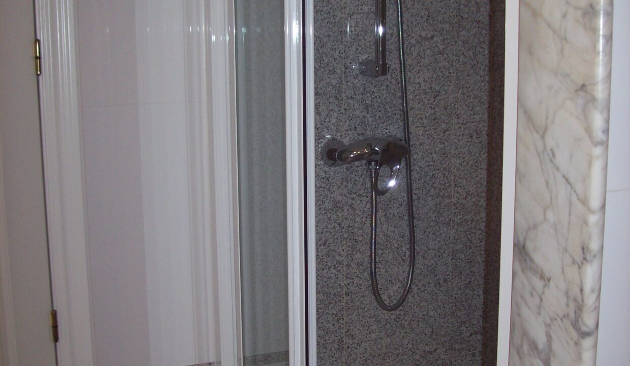 10 BAÑO PV003