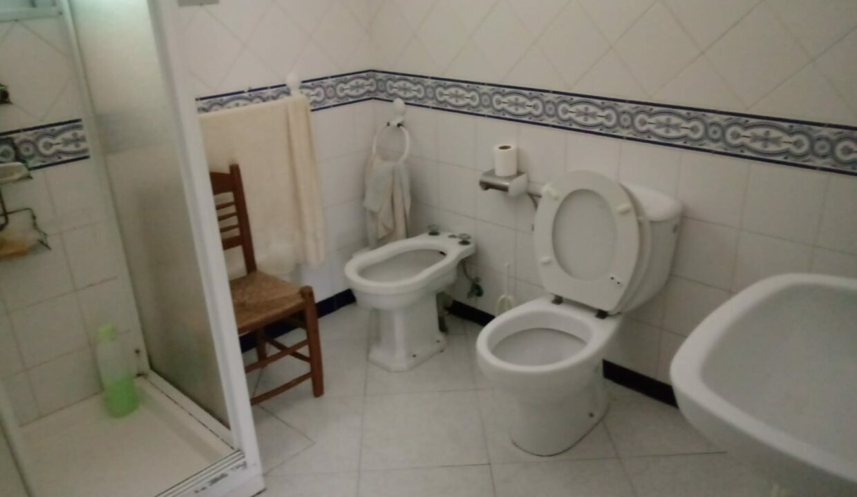 9BAÑO CV030