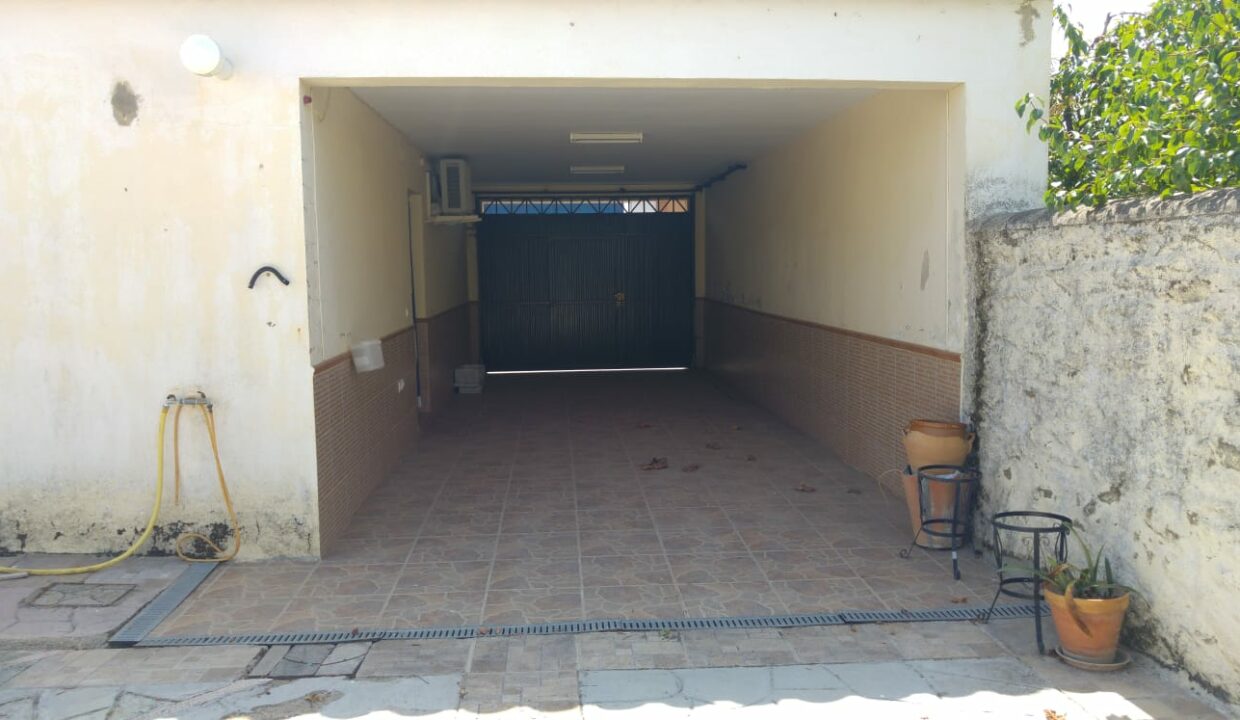 3COCHERA CV040