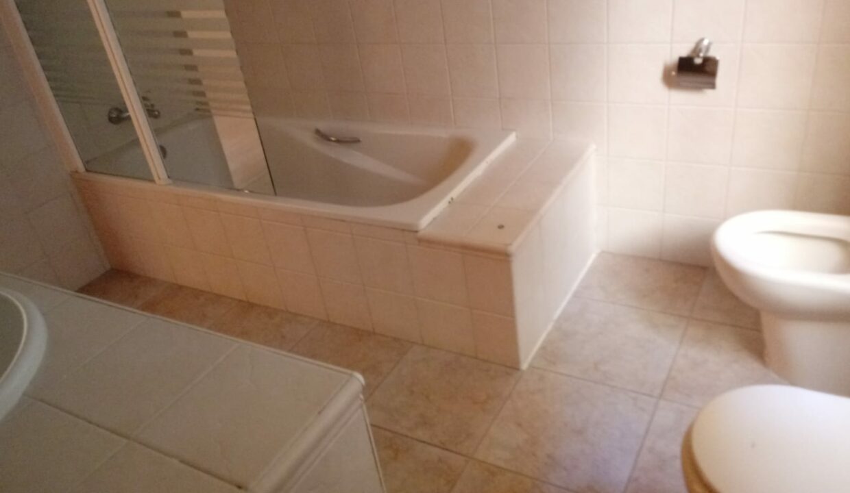 8 BAÑO PV026