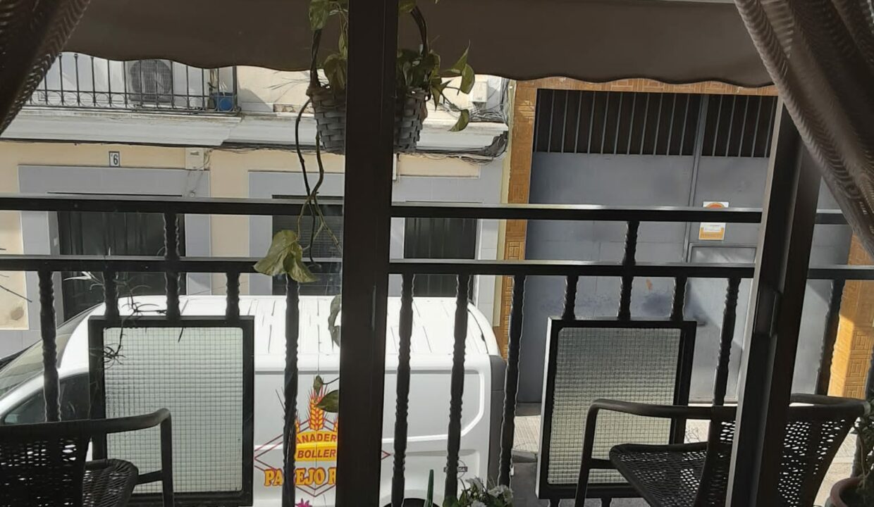 0BALCON CV079