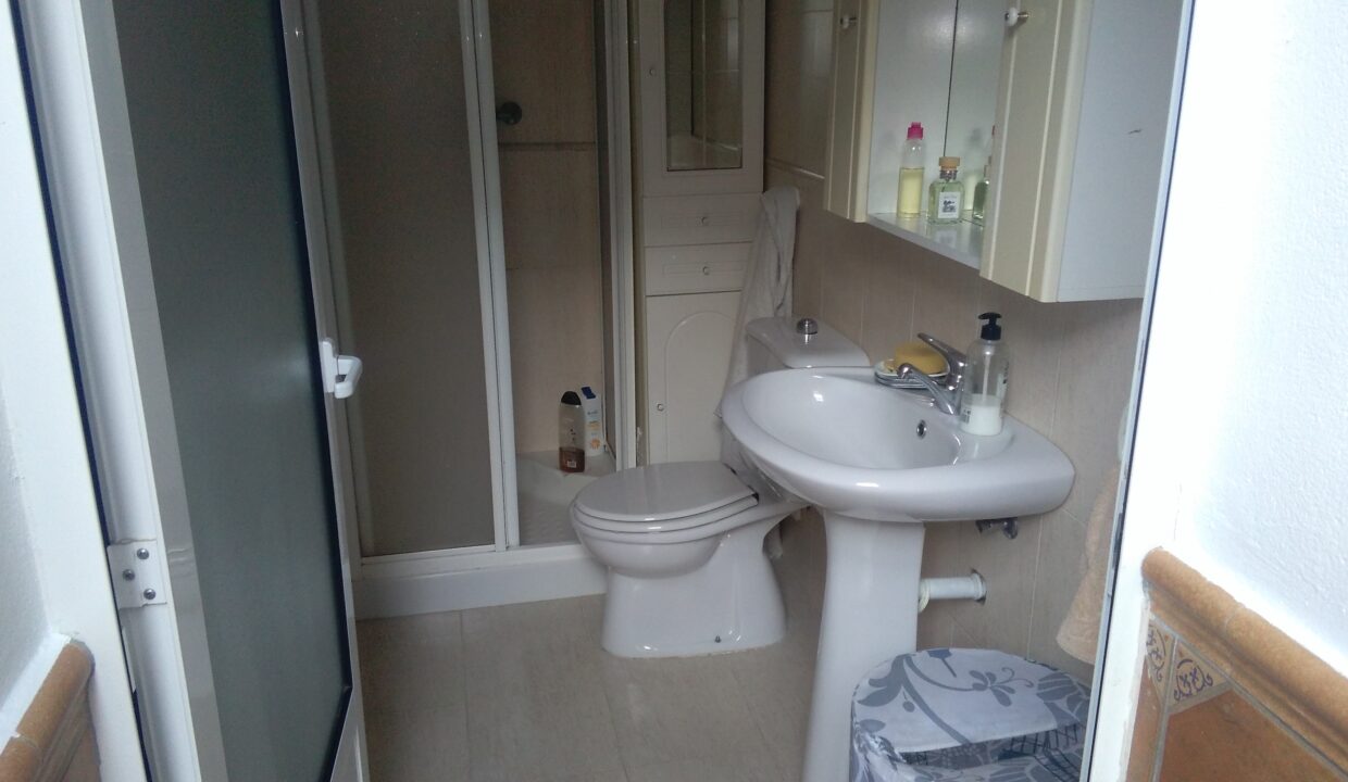 34BAÑO CV024